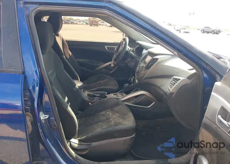 2016 Hyundai Veloster из США, поврежденный, VIN KMHTC6AD1GU257319